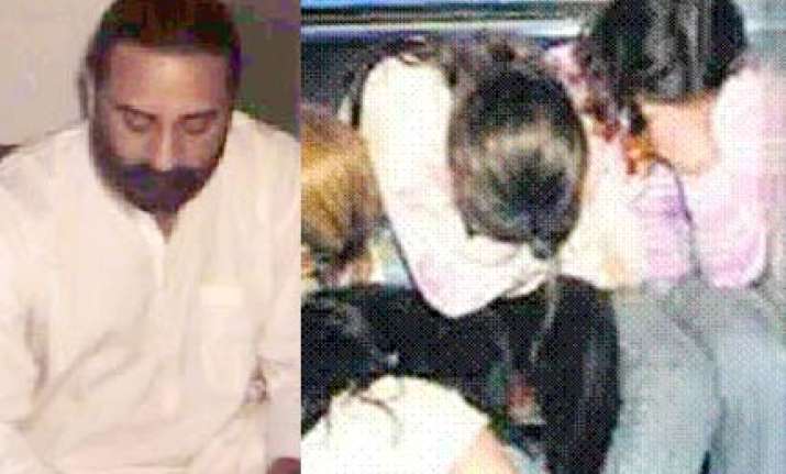 bhimanand offered rs one crore call girls to delhi
