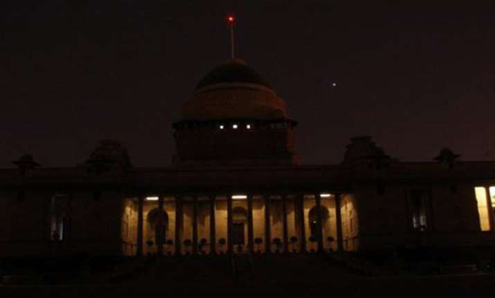 earth hour rashtrapati bhavan cst iaf stations switched off