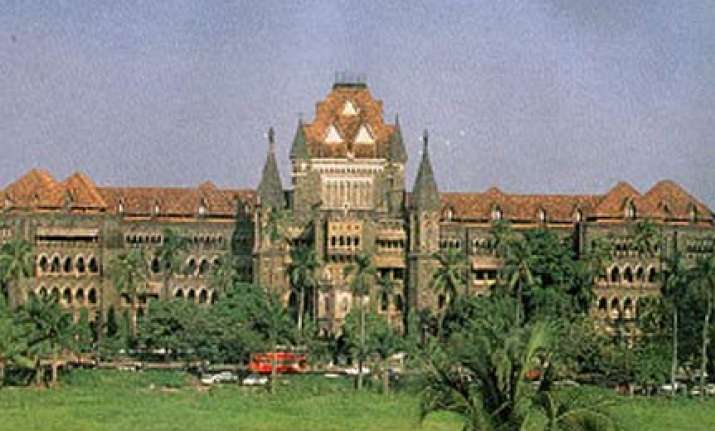 1994 maha govt rule discriminates against woman hc