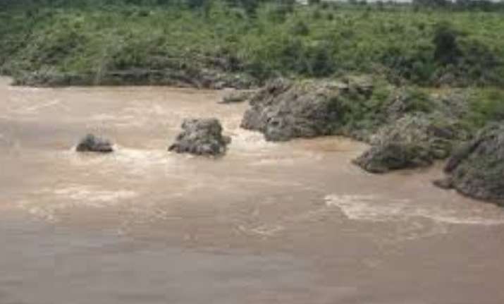 4 more bodies fished out from narmada river