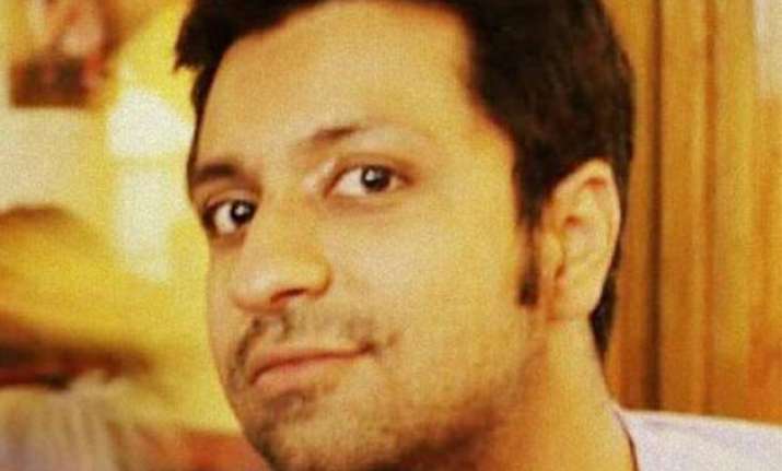 a sorrowful death of a twitter celebrity builds mystery