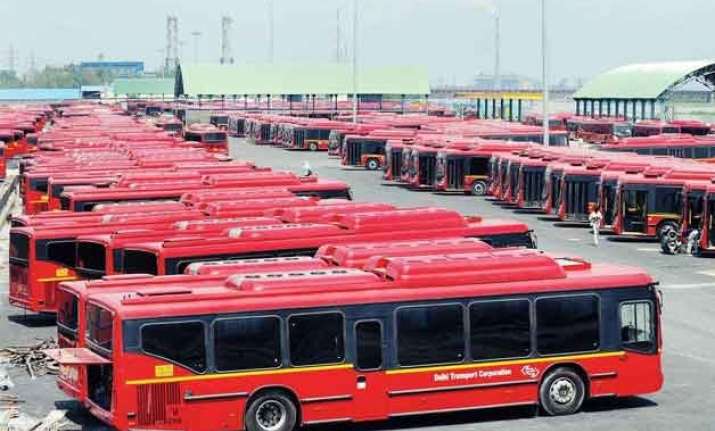 delhi government to run 1 000 ac buses on ppp model