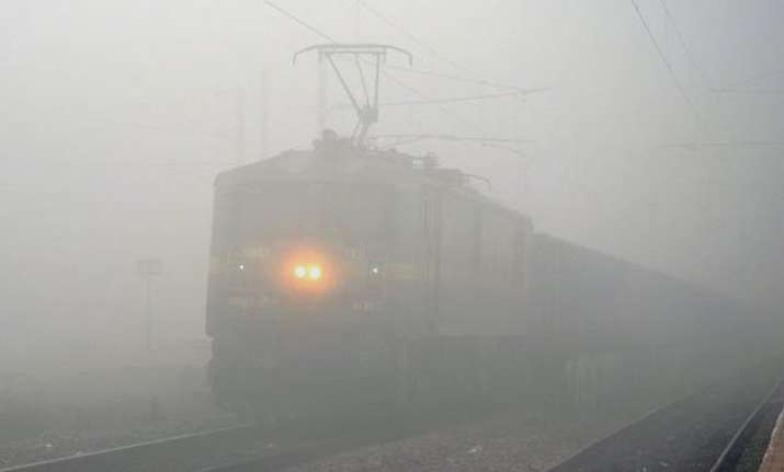 thick fog disrupts flight rail services in national capital