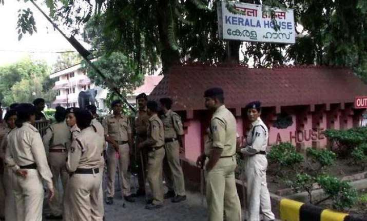 inquiry begins into police raid at kerala house