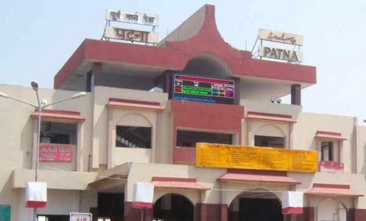 patna metro project to follow ppp model