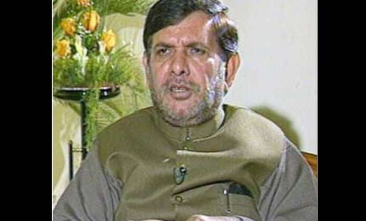 jd u downplays ad row says alliance with bjp quite old