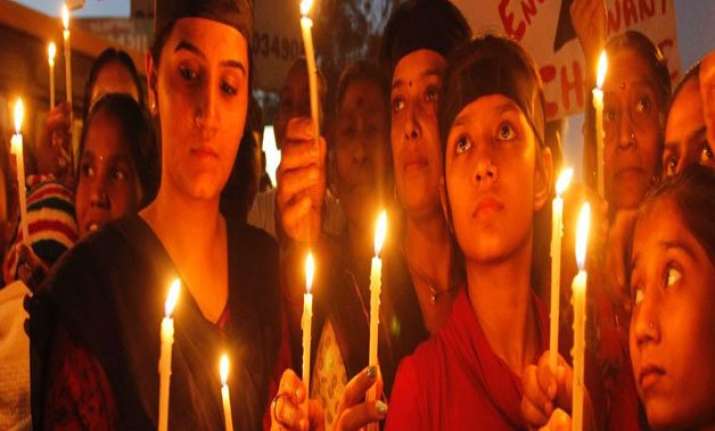 nirbhaya documentary sc seeks reply from advocates of
