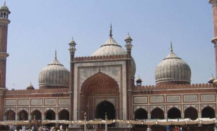 19 yr old son is bukhari s successor as jama masjid shahi