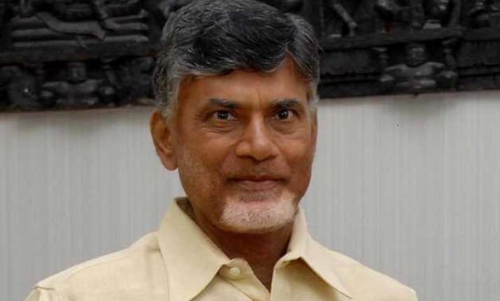 bus mishap ap cm announces ex gratia of rs 5 lakh to