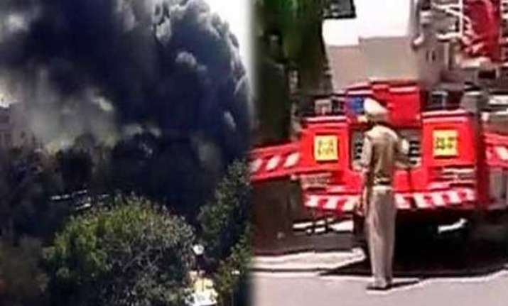 fire broke out at udyog bhawan in delhi