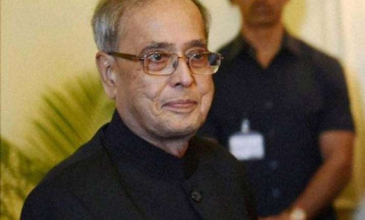 every indian should do his bit to keep india clean president