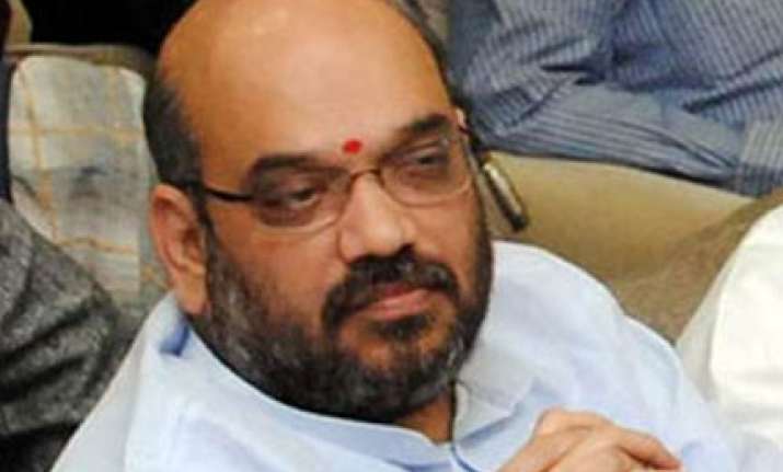 sc tells amit shah to leave gujarat by sunday