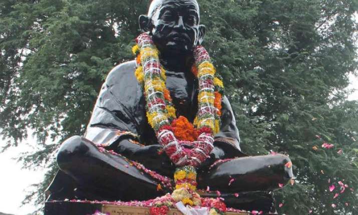nation pays homage to mahatma gandhi on 146th birth