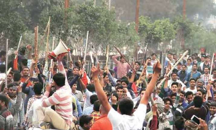 haryana govt suspends senior ips officer two dsps