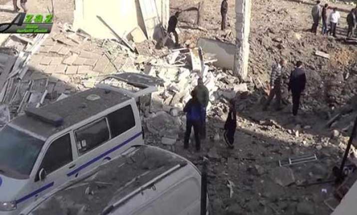 deadly airstrikes hit hospitals school in syria dozens