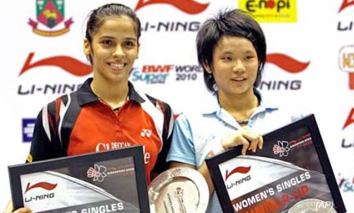 saina clinches singapore open super series