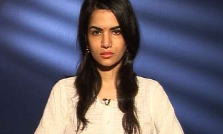 model files molestation cheating complaint against her agent