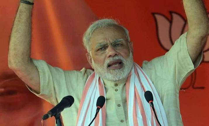 pm modi s choice of words very weak writer shashi deshpande