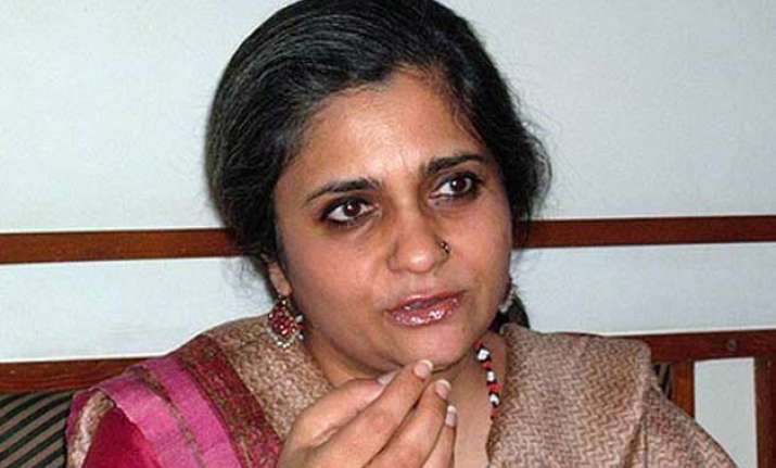 i am a threat only to those who believe in hatred teesta