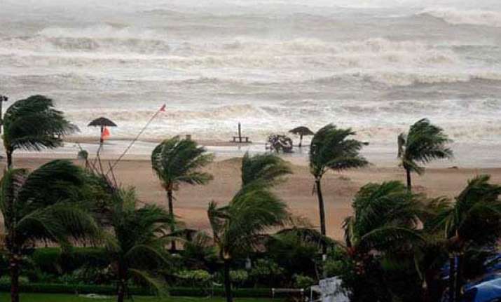 hudhud to take very severe turn in next 12hrs imd