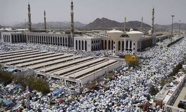 hajj stampede death toll of indians crosses 100