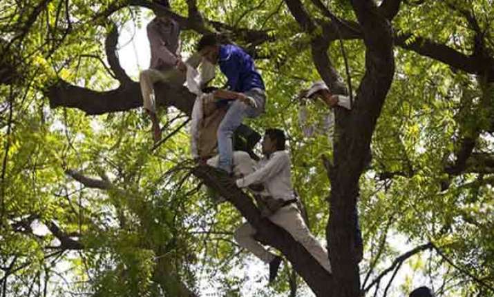 farmer s suicide dm police at loggerhead over jurisdiction