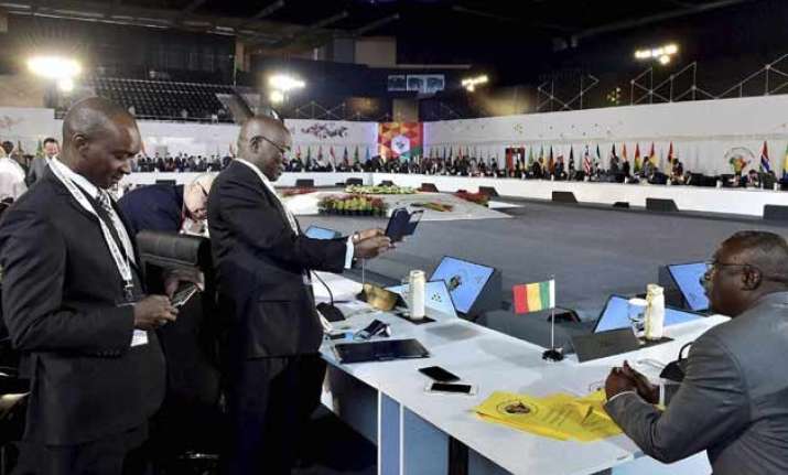 india africa summit feels tremors but meeting continues