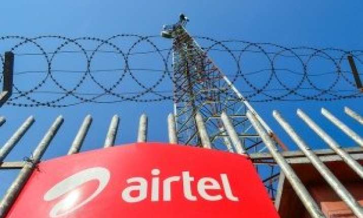 cyclone hudhud airtel sets up helpline for tracking people