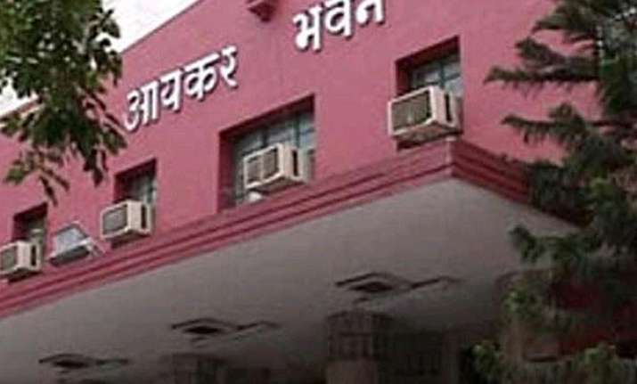 60 of india s top 18 tax defaulters are from gujarat