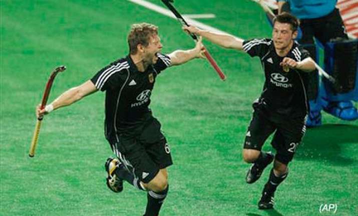 germany enters world cup hockey final beats england 4 1
