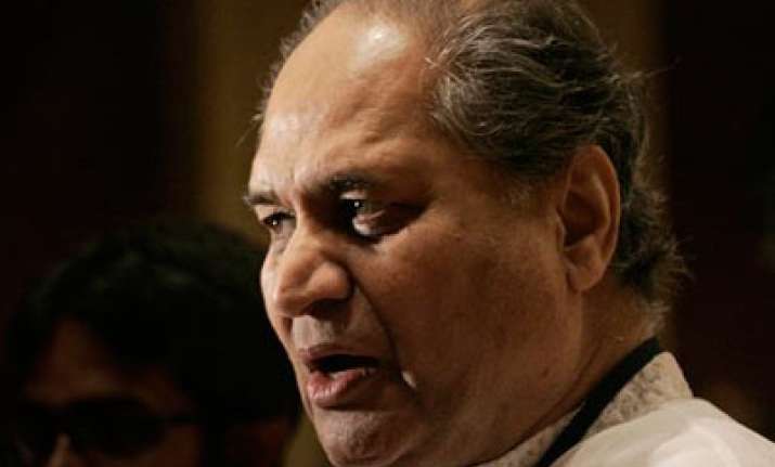 bribing by big business houses common says rahul bajaj