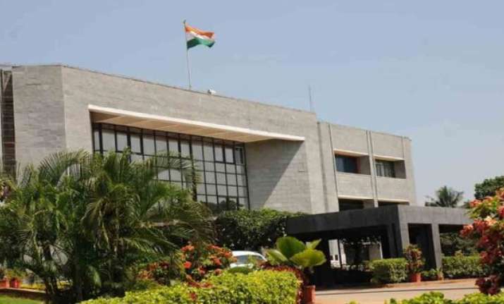 isro should become economically viable earn more revenue a