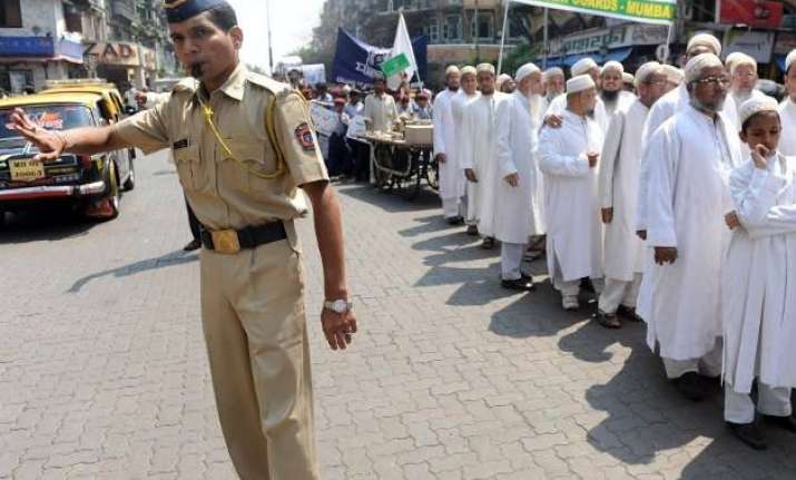 mumbai cops thrash two muslim youths ask them to go to