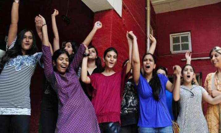 ghaziabad girl tops isc in delhi ncr boys outperformed
