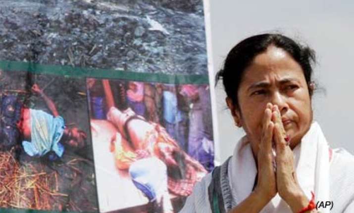 azad killing was murder says railway minister mamata