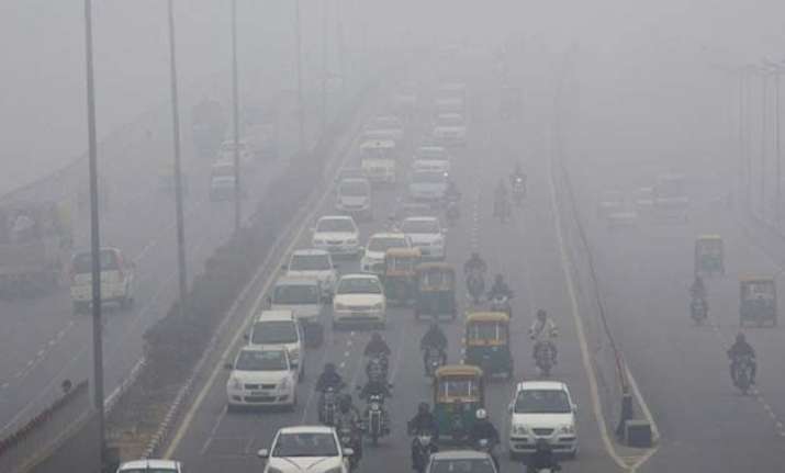 volume of pollutants on the rise in delhi