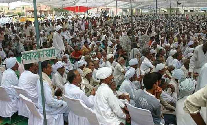khaps demand implementation of swaminathan commission report