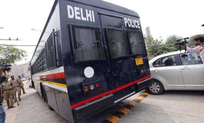 delhi police set to launch track me facility
