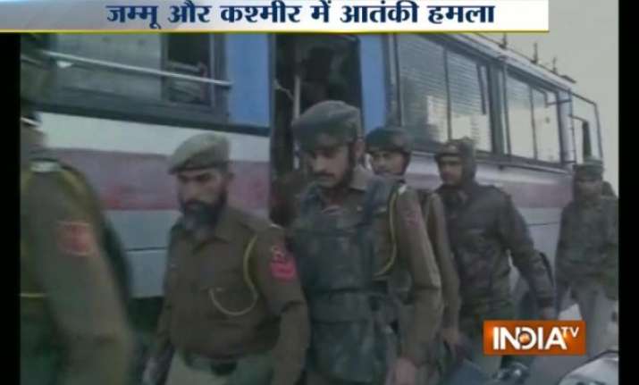 militants attack rajbagh police station in kathua 1
