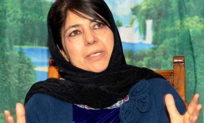 mehbooba meets pm wants his personal interest on jk