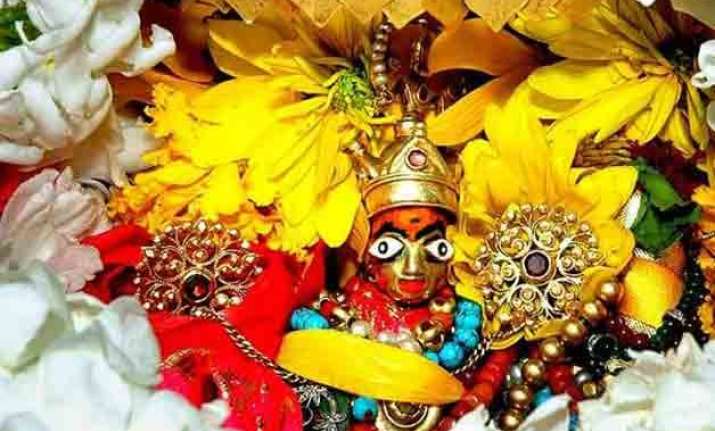 kullu holi begins recovered lord raghunath idol installed