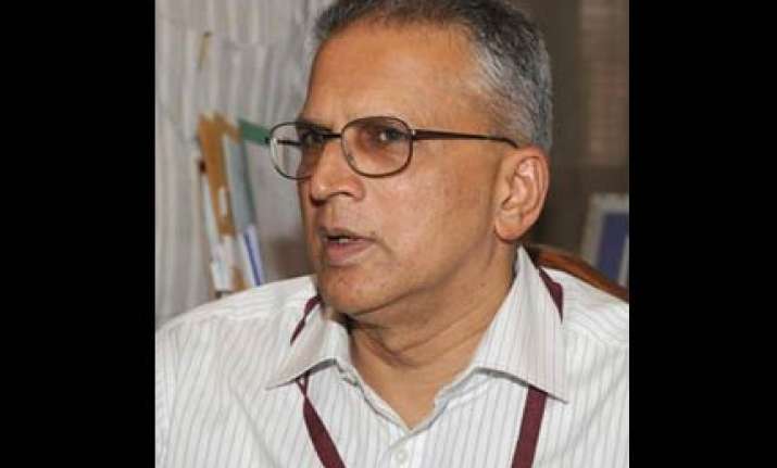 ex armymen possibly helping maoists says home secretary