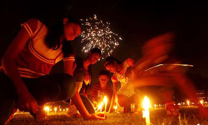 india celebrates festival of lights
