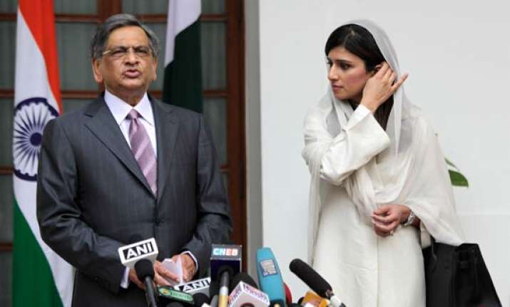 india pak issue joint statement on kashmir trade travel