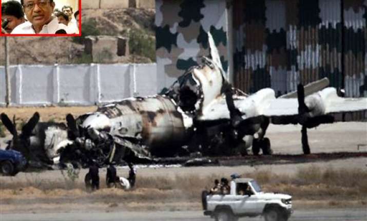 india steps up vigil after karachi naval base attack