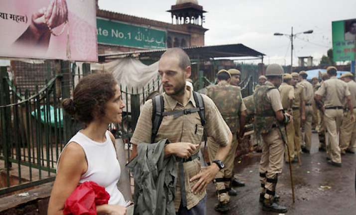 india tells west to be careful about issuing travel alerts