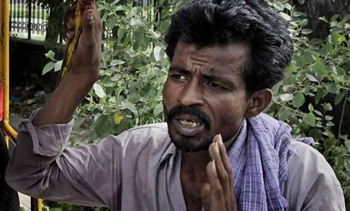 india s definition of poverty irks critics