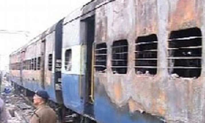 indore man arrested in samjhauta express blast case by nia