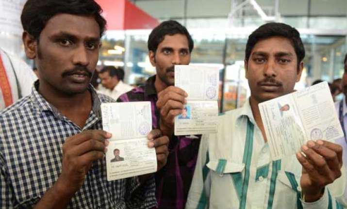 iraq crises 84 construction workers return to india