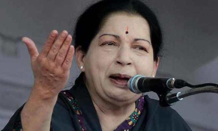 jayalalithaa urges centre to enhance haj quota for tamil